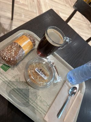 Vegan Protein Sandwich, Apple Compote, Americano  at EXKi - Bourse in Brussels