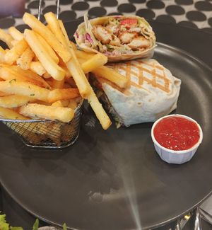 Fake Chicken wrap at Veg Stop in Riga