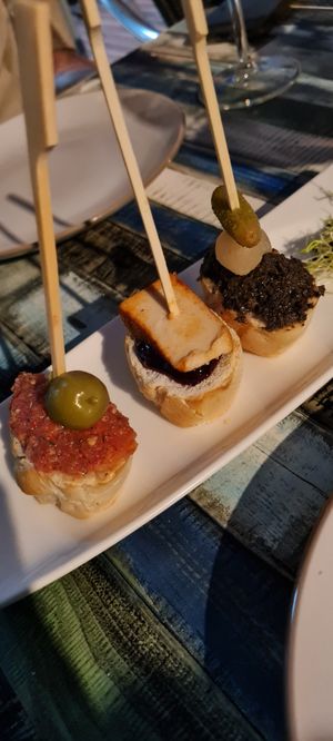Tapas : Bruschetta, Chesse with Jam, Black Olives Pate at Manipura in Tenerife