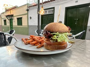 Jackfruit burger   at Manipura in Tenerife