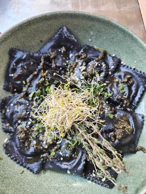 Ravioli Neri di Zucca at Manipura in Tenerife