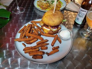 No Chicken Burger at Manipura in Tenerife