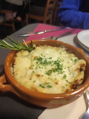 Coliflor con bechamel y queso at Manipura in Tenerife