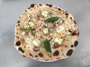 Zuchi-Roll at Pizza e Basta in La Rochelle