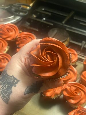 Black velvet cupcakes at Vampy Vegan in Bedford