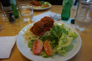 Oat ball with spaghetti  at Quintal Bioshop in Porto