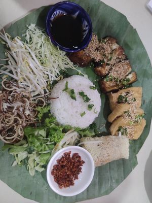 Vegetarian Hue meal at Maison Trang Restaurant in Hue