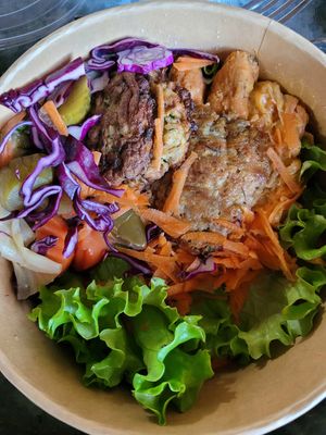 Salade anatolienne à emporter at Le Sofra in Strasbourg