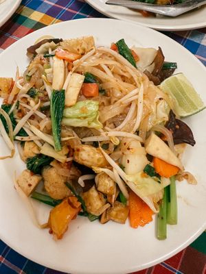 Cooking class: Pad Thai  at On's Thai Isaan in Kanchanaburi