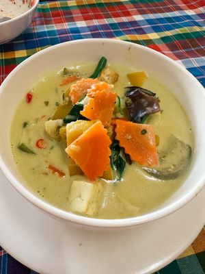 Cooking class: Green curry  at On's Thai Isaan in Kanchanaburi