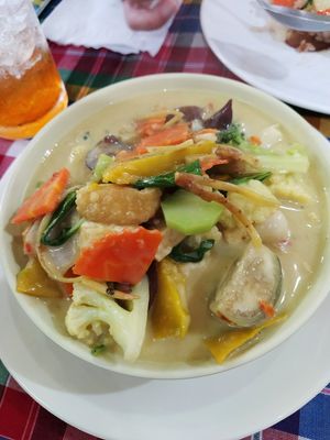 Thai Green Curry at On's Thai Isaan in Kanchanaburi