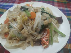 Vegan pad thai at On's Thai Isaan in Kanchanaburi