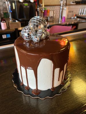 Custom Cake at Centro Tea Co in Deland