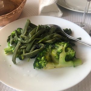 steamed vegetables (including carrots)   at Filipe in Sesimbra