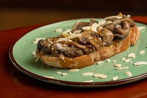  at Tea Coffee Cafeteria in Petropolis