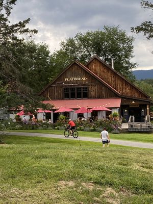 American Flatbread - excellent vegan flatbread options!   at American Flatbread in Stowe