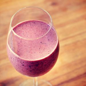 Blue Velvet vegan shake by VITA at VITA - Hipolito Yrigoyen in Buenos Aires