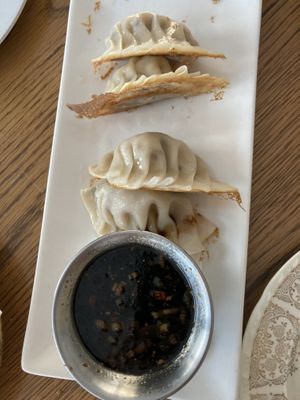 Vegan tofu gyoza  at Hamilton Inn in Hamilton
