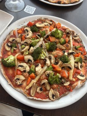 Vegan pizza  at Nueva Tahona Pizzeria in Frigiliana