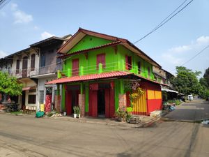  at Six Friends Restaurant in Thakhek