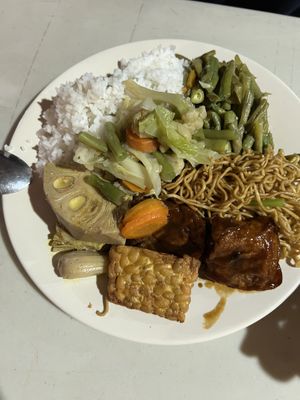 Buffet food  at Warung Rezeki in 