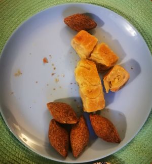 Börek and kibbeh at Çiğköftem in Budapest