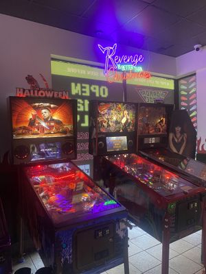 Horror-Arcade Area - SWOOOOOON 😍  at Rad Coffee in Covina