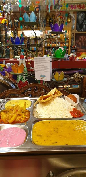 My Only Vegetarian 🍽 and also 🥭 lashi 
On order or ☕ masala Cai 🙏 at Chakra in Bad Ischl