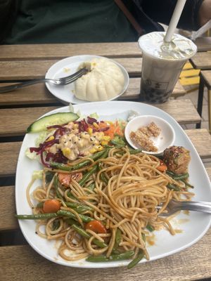   at Ken Bubble in Marseille