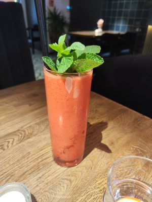 Very berry drink at Zen Chay in Cologne