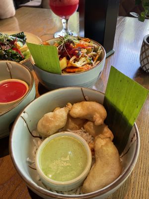 Vegan shrimp with avocado cream; monk's bowl in the background   at Zen Chay in Cologne