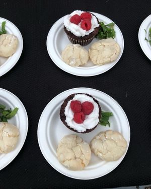  at J.E.S. (Just Eat Some) - Pop-Up in Sebastopol