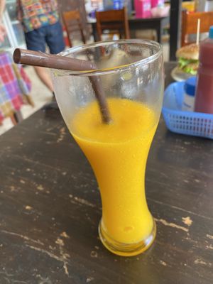 Mango shake  at Happy Bar in Konglor