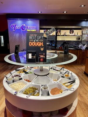 Salad bar  at Pizza Hut in Aberdeen