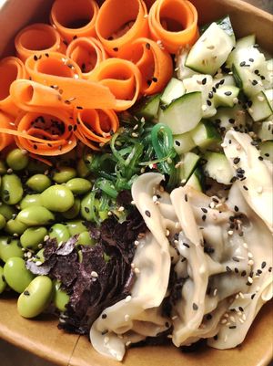 Sushi Bowl at El Valle Vegg in Pamplona