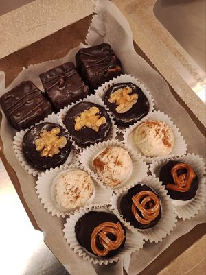 Pack 12 trufas at El Valle Vegg in Pamplona