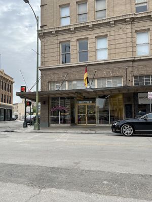 124 Broadway  at Plantaqueria in San Antonio