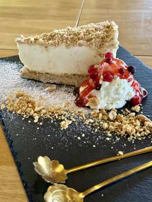 Vegan cheese cake  at Shobolana שובולנה  in Katzir