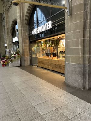 Store front  at Haferkater - Hbf Wiesbaden in Wiesbaden