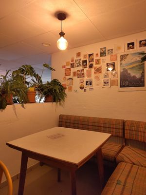  at Café Cosmo in Landau