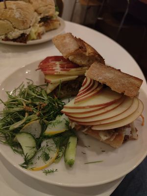  at Abandoned Sandwich - 언덕 UNDUCK in Seoul