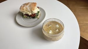   at Abandoned Sandwich - 언덕 UNDUCK in Seoul