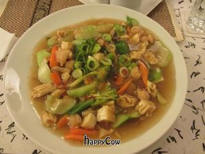 Ladnah veganised (with tofu/tempeh instead of chicken and various vegetables) at Mei Thai in Saarbrucken