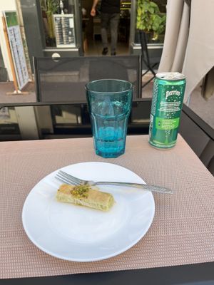 baklava  at Restaurant libanais Tulip in Vernon