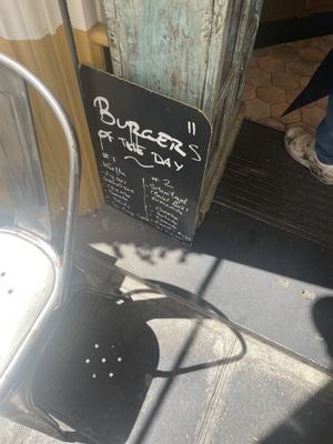 Burger of the day  at Ginsburger Vegetarian Superstar in Paris