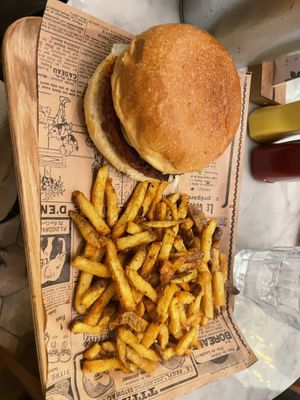 burger  at Ginsburger Vegetarian Superstar in Paris