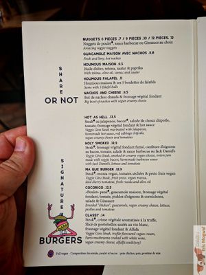 Burgers at Ginsburger Vegetarian Superstar in Paris