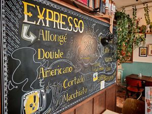 Hot drinks at Ginsburger Vegetarian Superstar in Paris