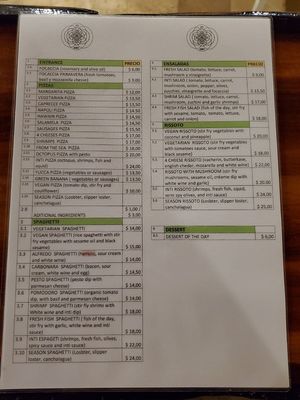 Menu at Inti Garden in Puerto Baquerizo Moreno