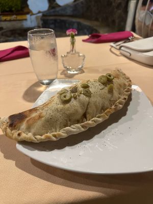 Focaccia  at Inti Garden in Puerto Baquerizo Moreno